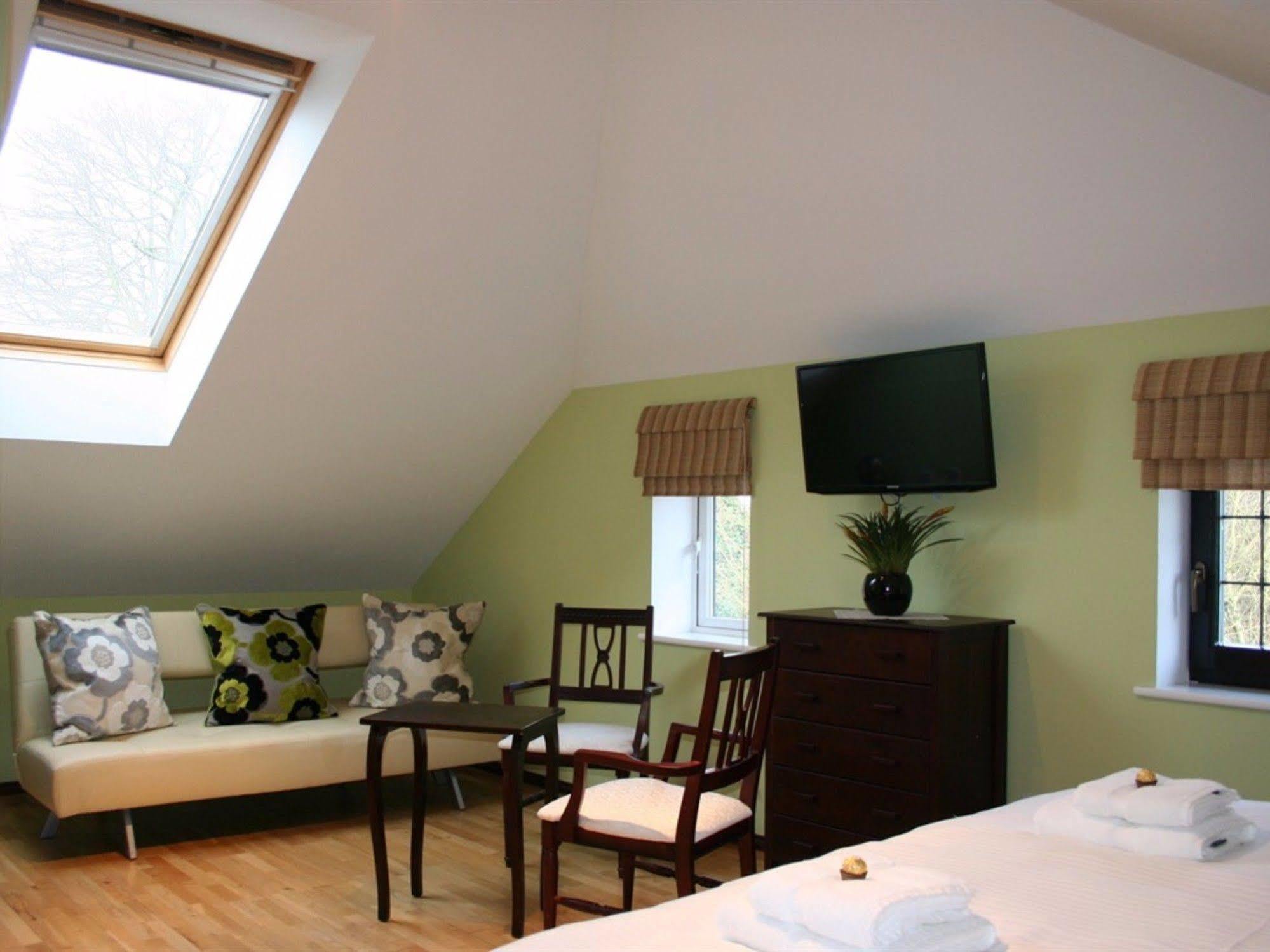 Millers House Boutique B&B Emsworth Exterior photo