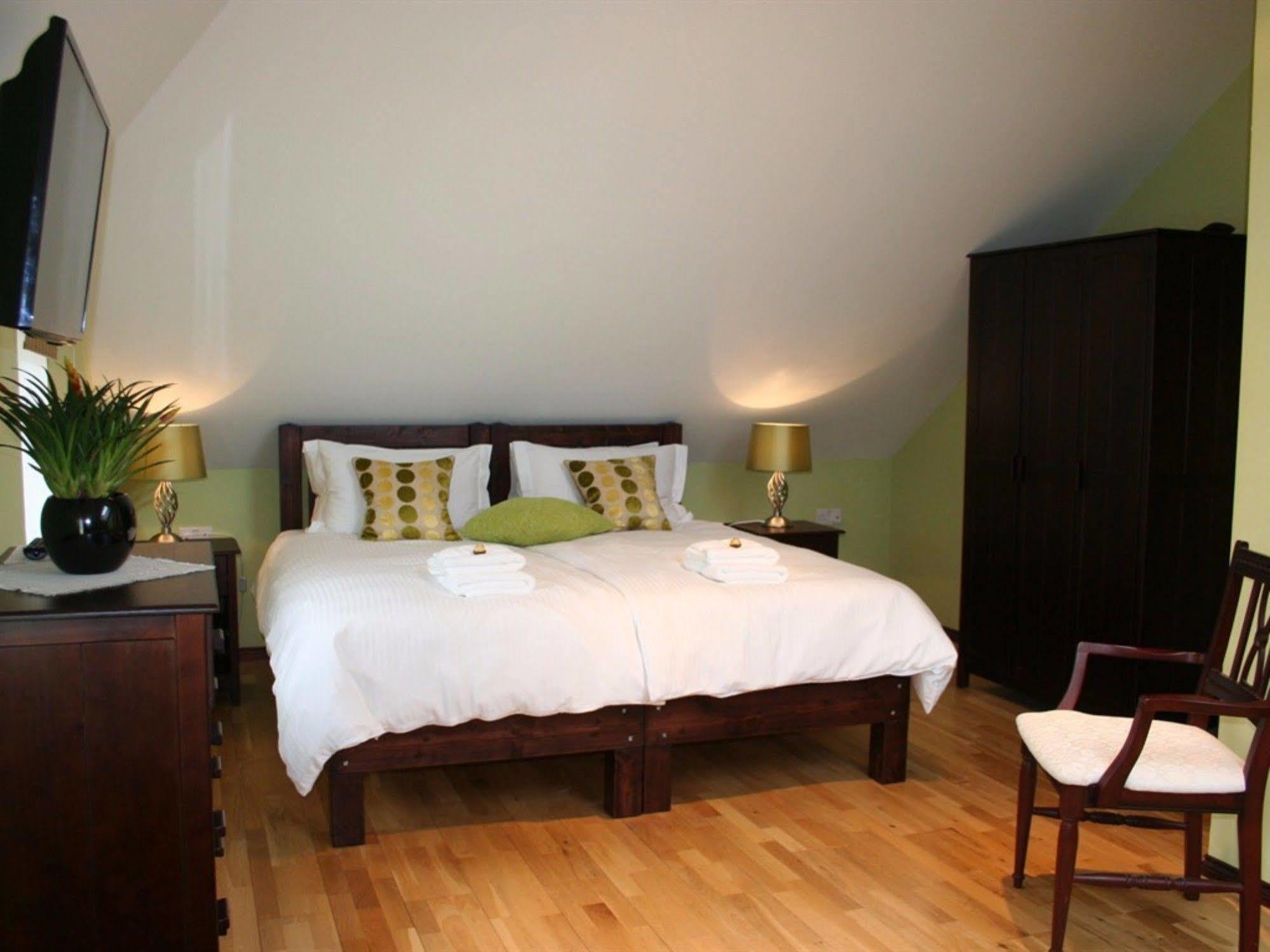 Millers House Boutique B&B Emsworth Exterior photo